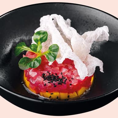 Tartar din ton cu mango cu sos ponzu